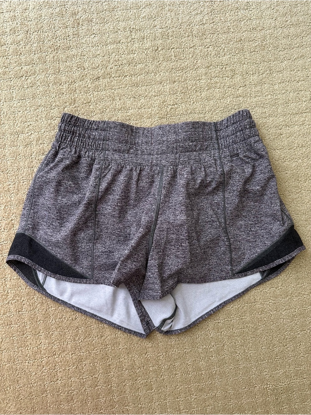 Lululemon Hotty hot high rise 2.5